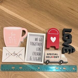Valentine’s Decorative Love and Coffee Sign Set
